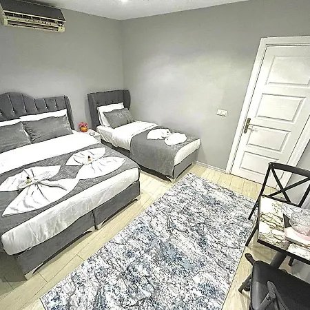 Aparthotel Taksim Sweet Central *