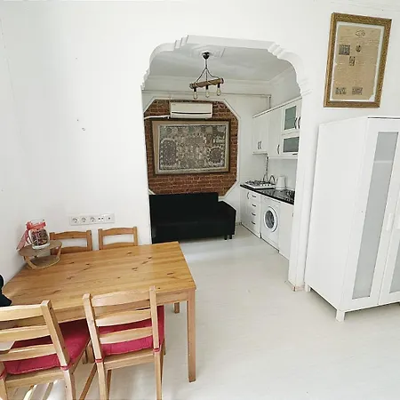 Aparthotel Taksim Sweet Central *