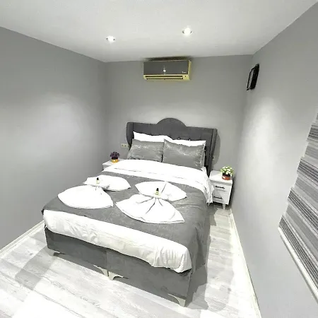 Aparthotel Taksim Sweet Central *